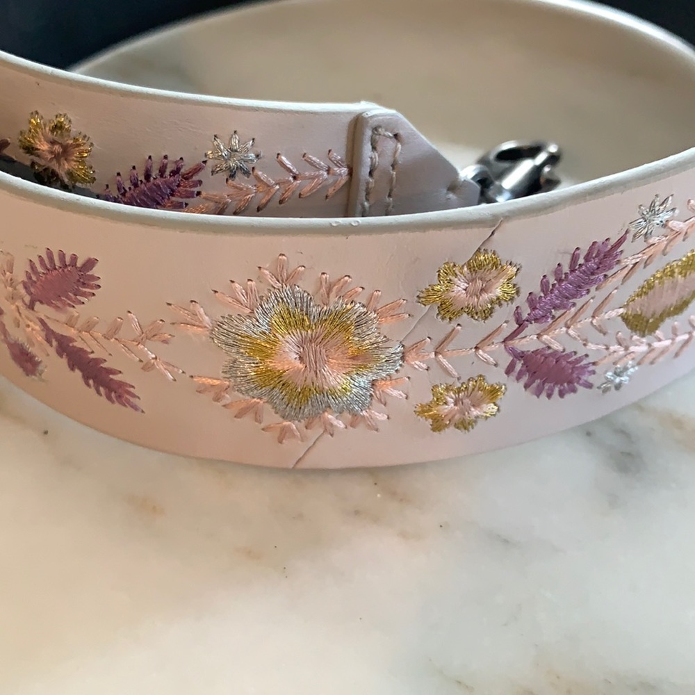 Guitar strap for crossbody bag